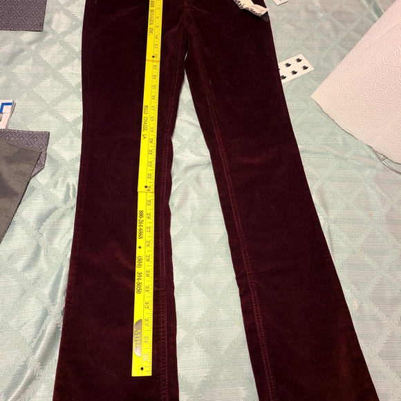 Women's Straight Leg Jeans - Burgundy - Picture 1 of 6